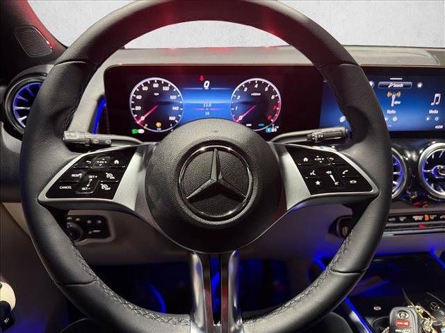 New 2026 Mercedes-Benz GLB 250 image 12