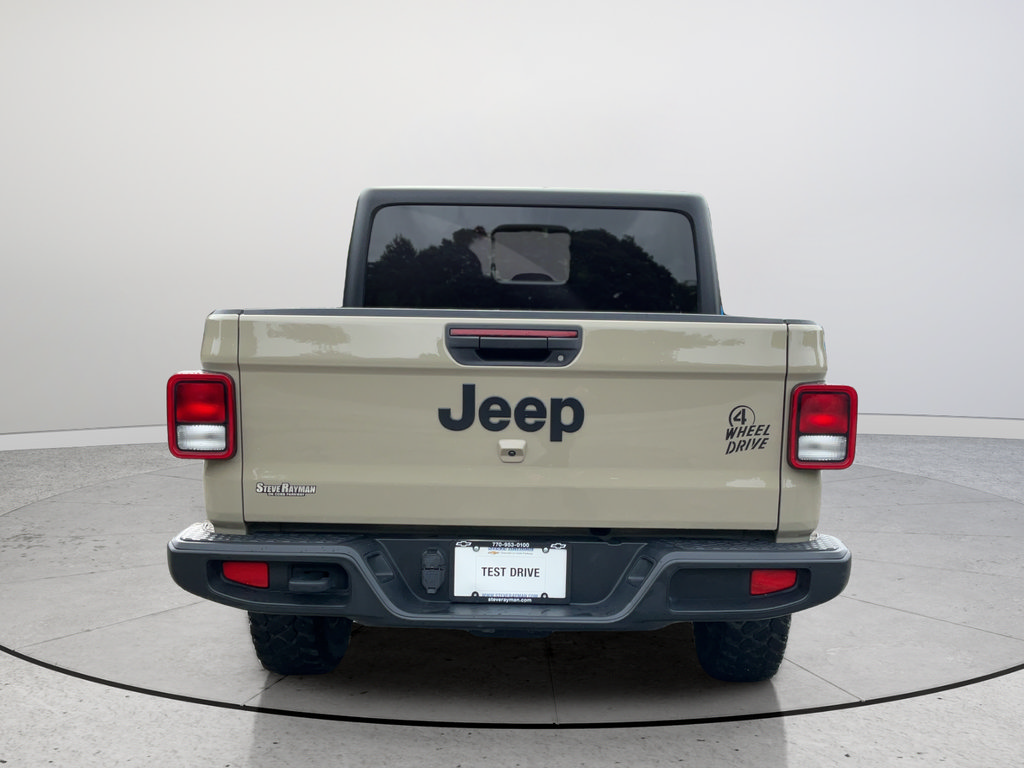 Used 2022 Jeep Gladiator Sport AWD/4WD image 7