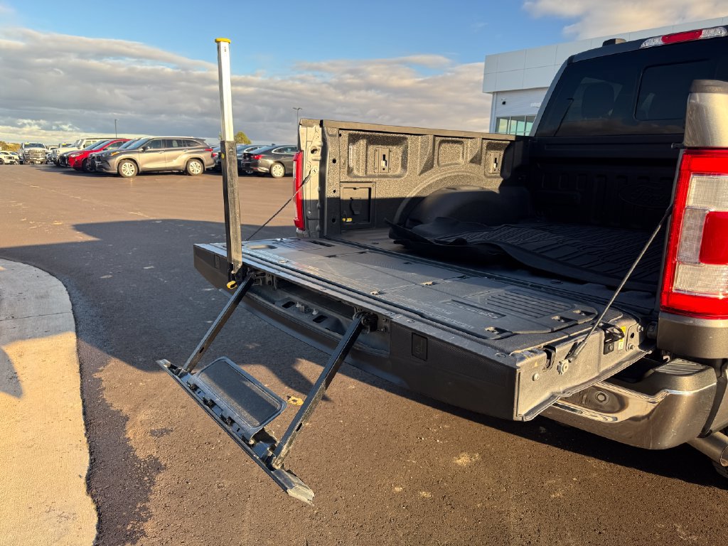 Used 2022 Ford F150 Lariat w/ Equipment Group 501A Mid AWD/4WD image 12