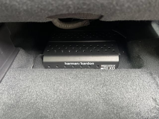 Used 2024 Subaru Ascent Touring AWD/4WD image 32