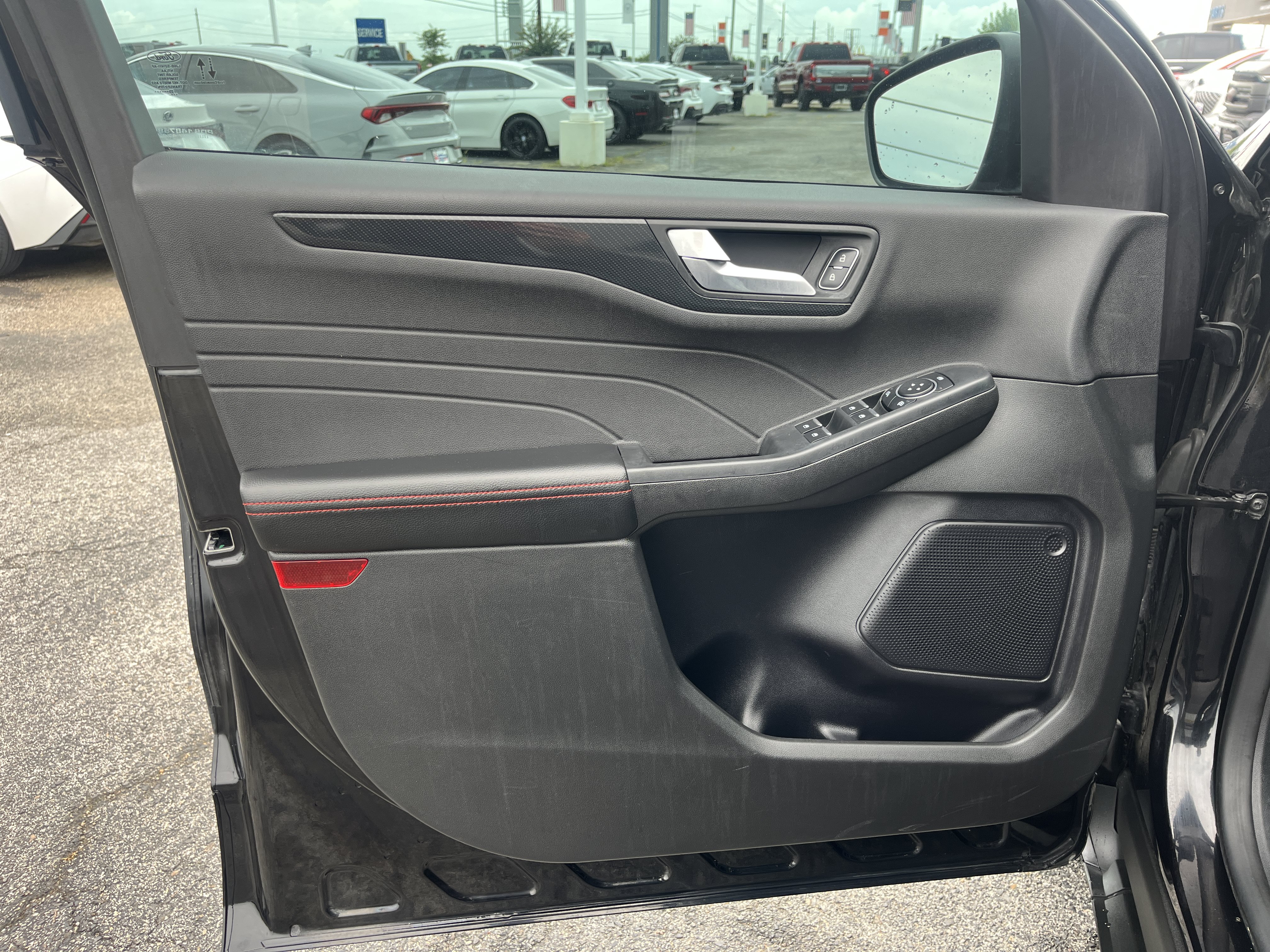 Used 2023 Ford Escape ST-Line w/ Tech Pack #1 FWD image 12