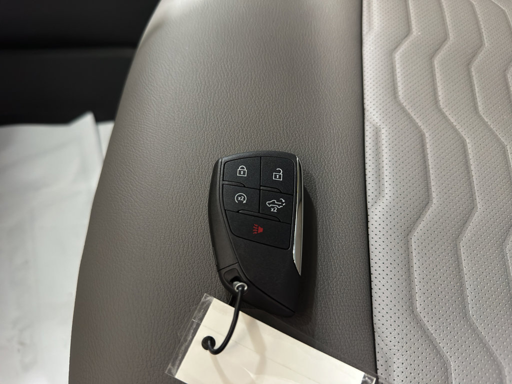 New 2026 Chevrolet Silverado 1500 ZR2 w/ Dark Appearance Package image 38