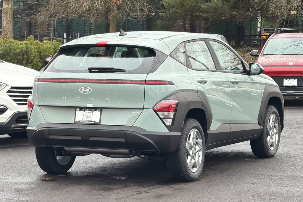 New 2026 Hyundai Kona SE image 5