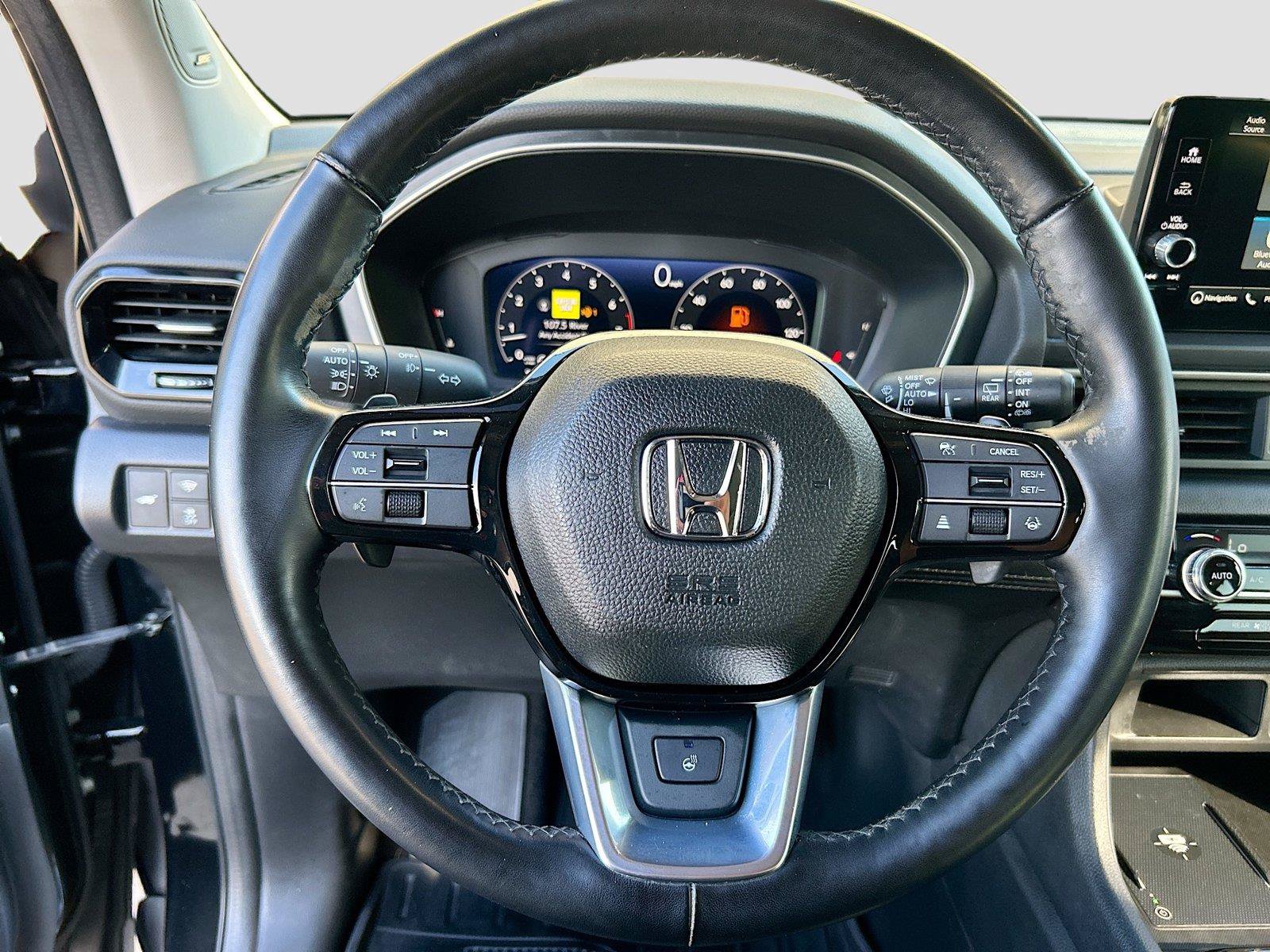 Used 2023 Honda Pilot Elite image 38