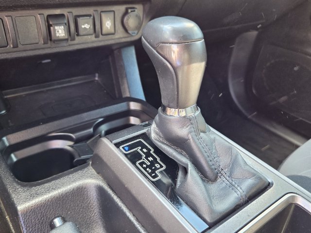 Used 2021 Toyota Tacoma TRD Sport RWD image 20