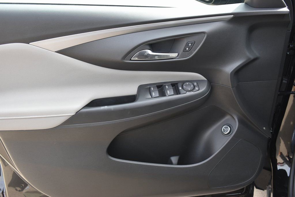 New 2025 Buick Envista Avenir image 12