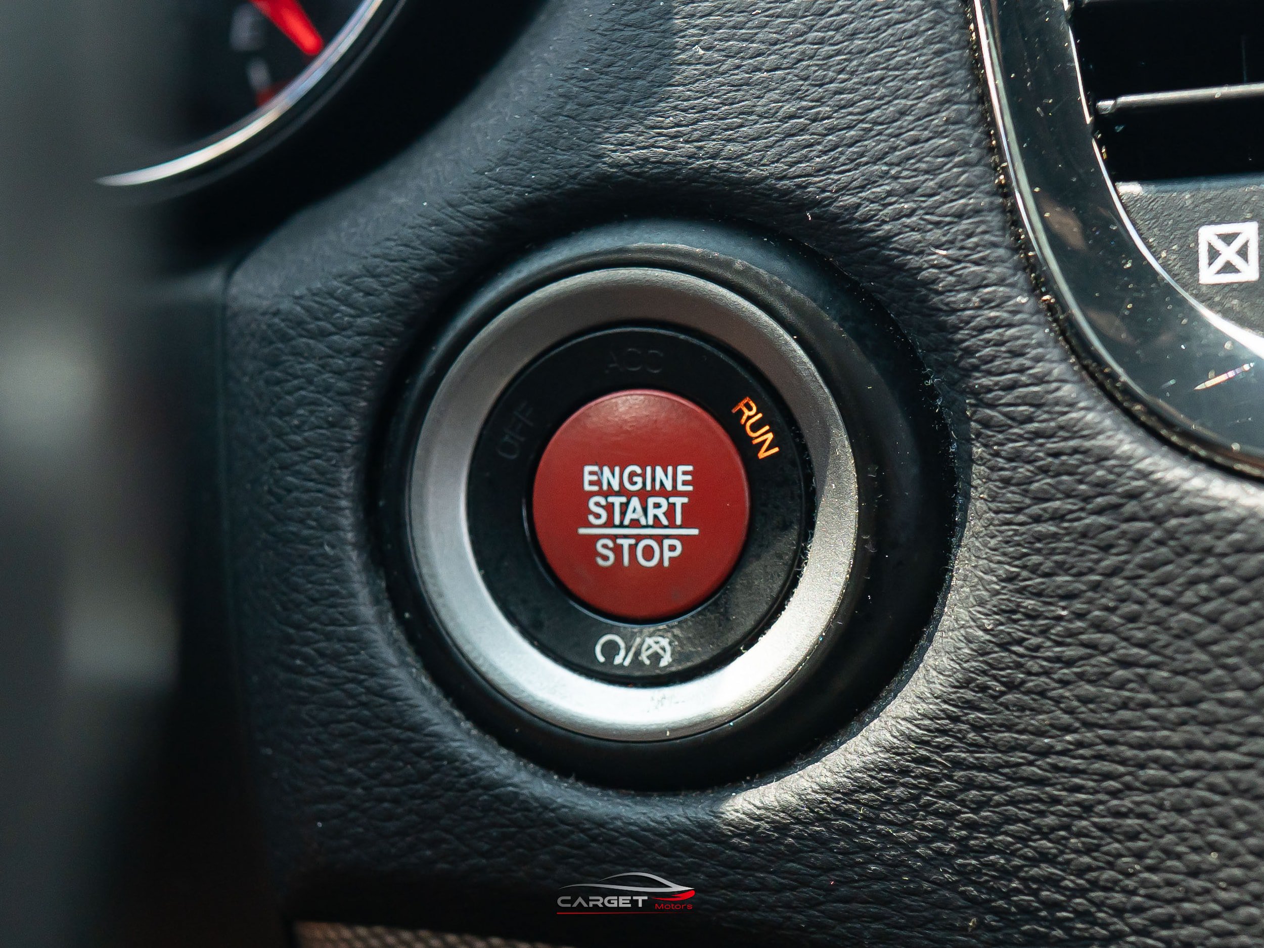 Used 2019 Dodge Durango SRT AWD/4WD image 33