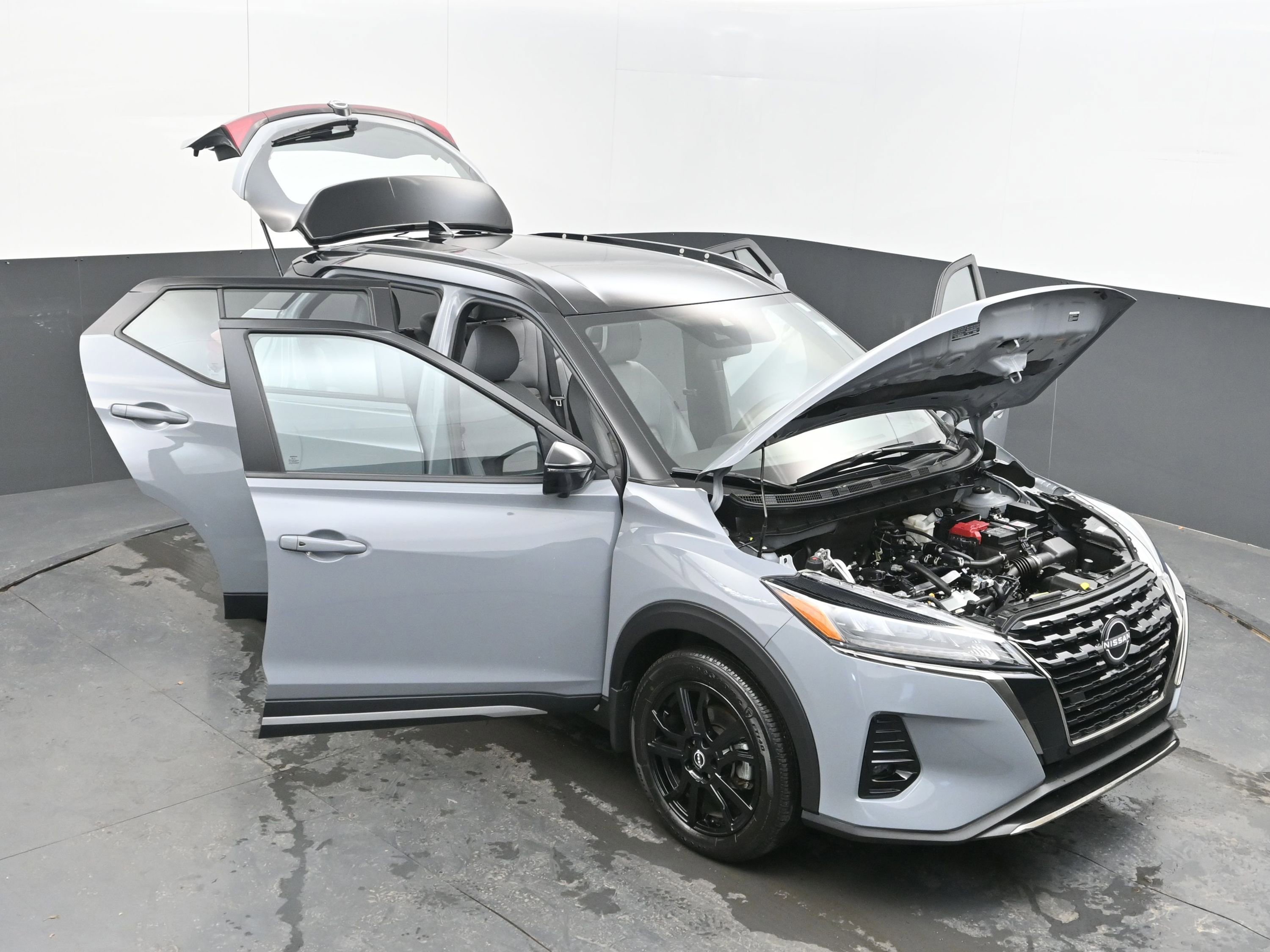 Certified 2024 Nissan Kicks SR w/ SR Premium Package image 37