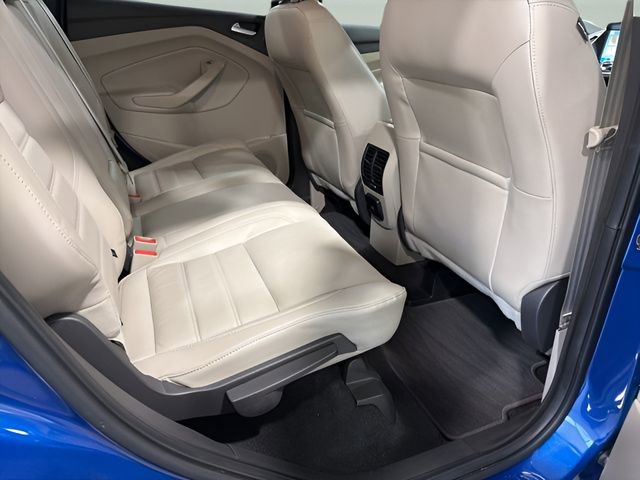 Used 2017 Ford Escape Titanium image 31