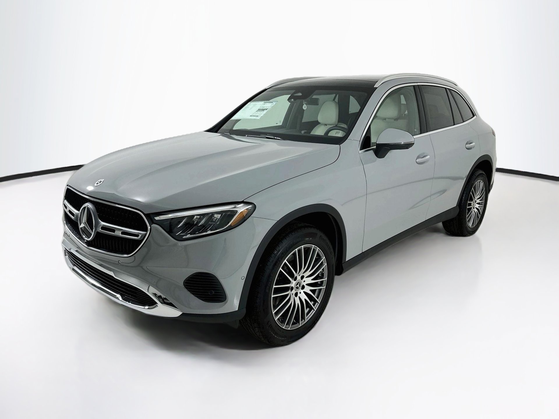 New 2027 Mercedes-Benz GLC 300 4MATIC image 3