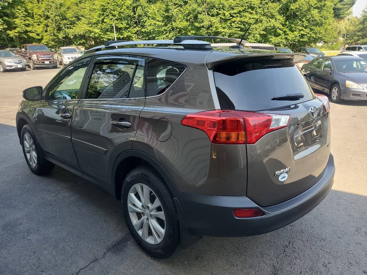 Used 2013 Toyota RAV4 Limited AWD/4WD image 5