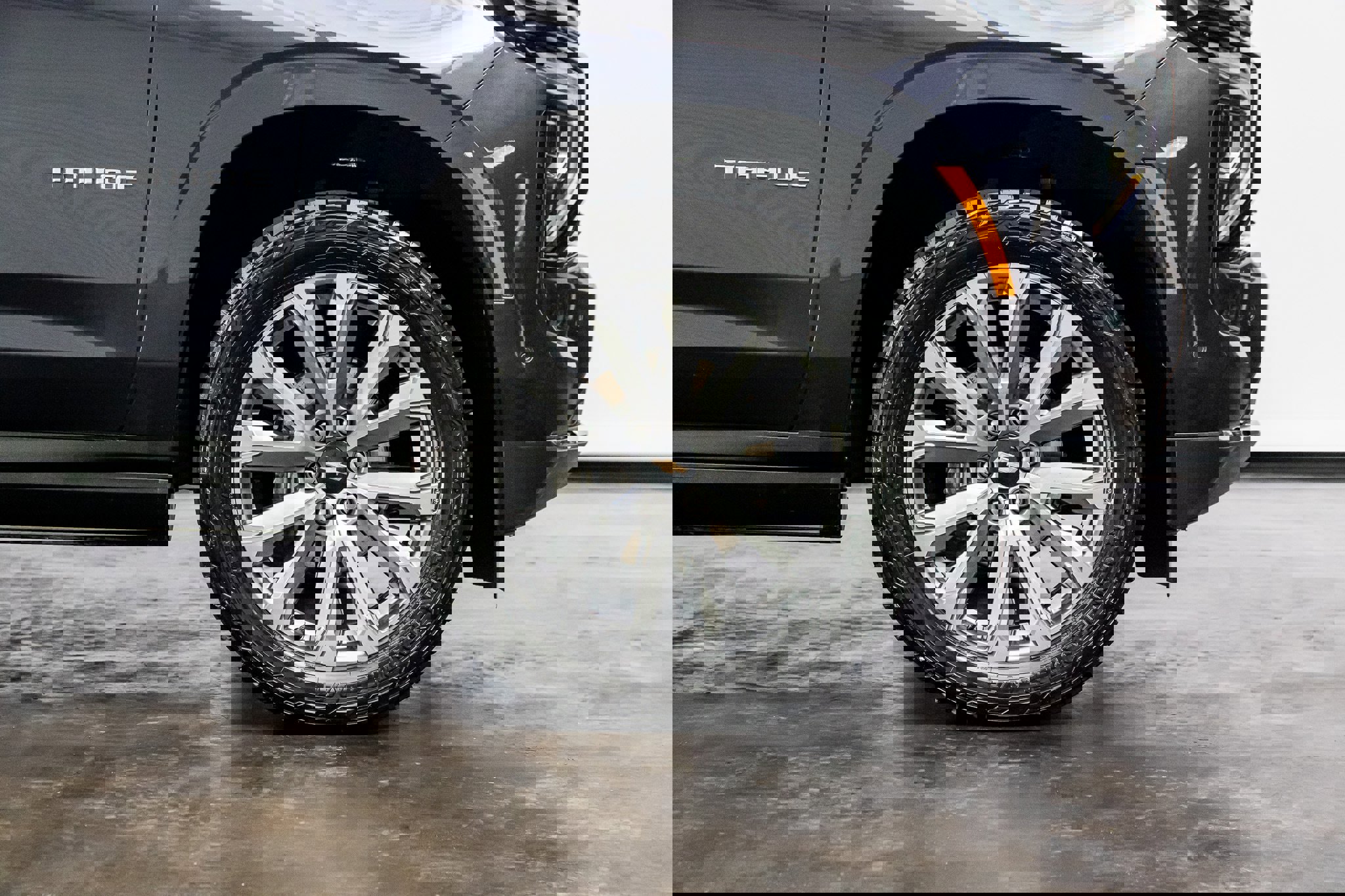 Used 2025 Chevrolet Tahoe High Country image 18