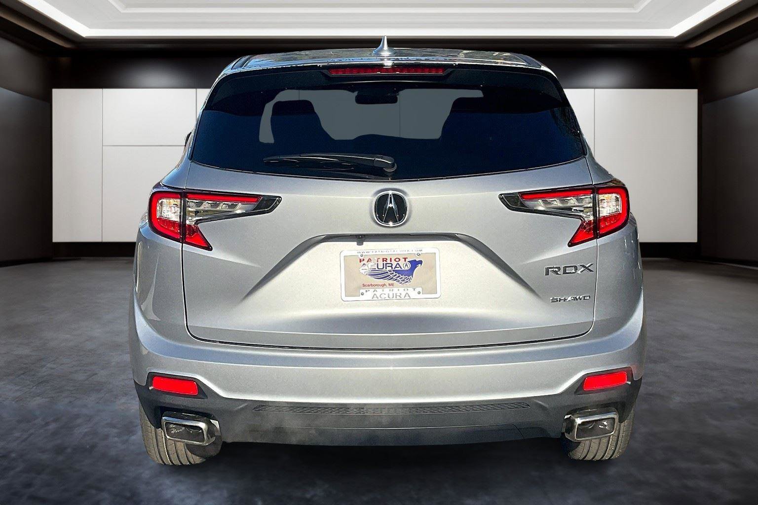 New 2025 Acura RDX SH-AWD image 4