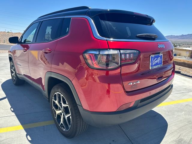 Used 2025 Jeep Compass Limited AWD/4WD image 3
