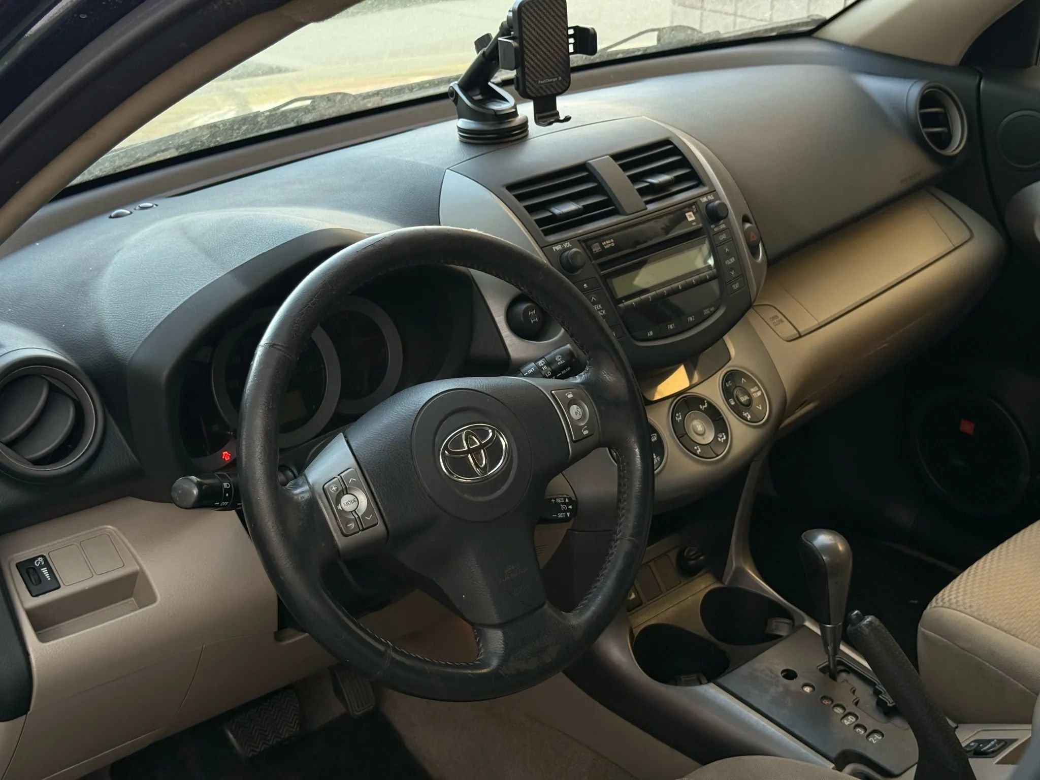 Used 2007 Toyota RAV4 Limited image 16