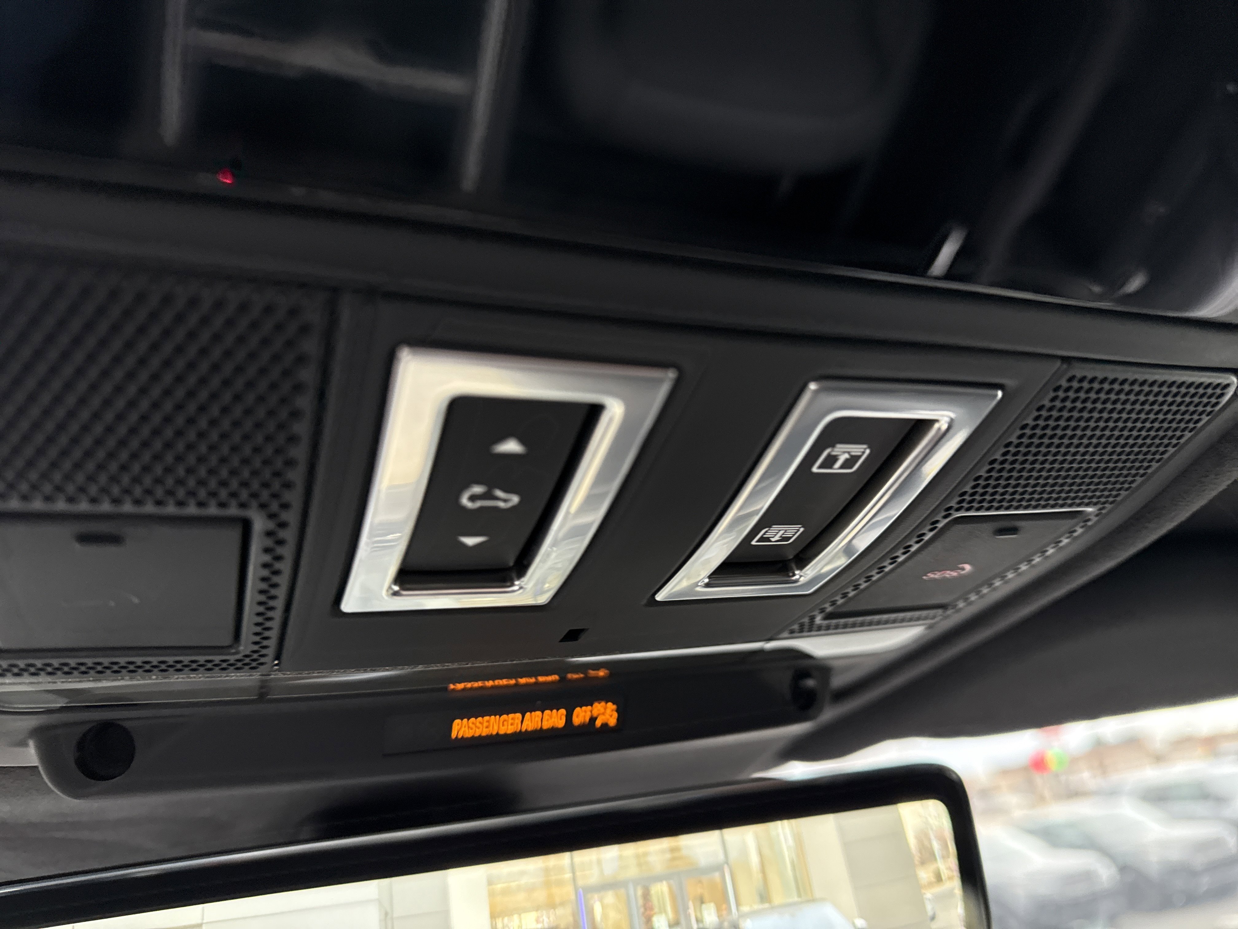 New 2026 Land Rover Defender 130 V8 image 11