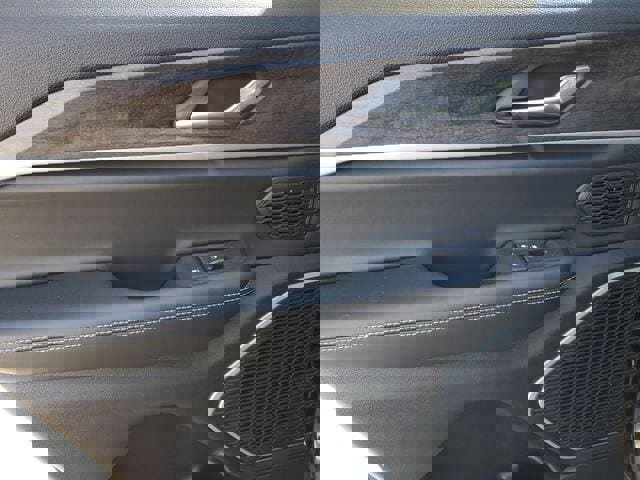 New 2026 Jeep Grand Cherokee Limited w/ Limited Altitude Package image 15