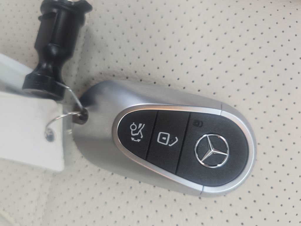 New 2026 Mercedes-Benz GLC 300 4MATIC image 27