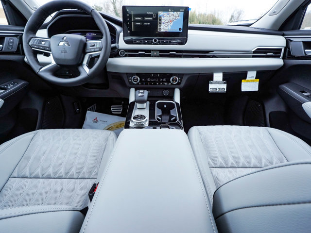 New 2026 Mitsubishi Outlander SEL AWD/4WD image 38