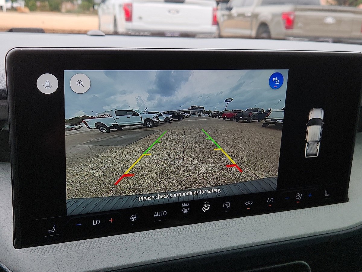 New 2025 Ford Maverick XLT w/ XLT Luxury Package image 8