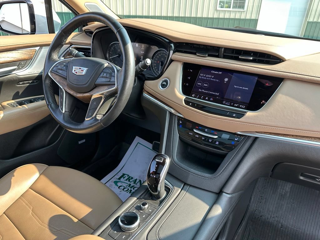 Used 2023 Cadillac XT5 Sportv w/ Platinum Package AWD/4WD image 32