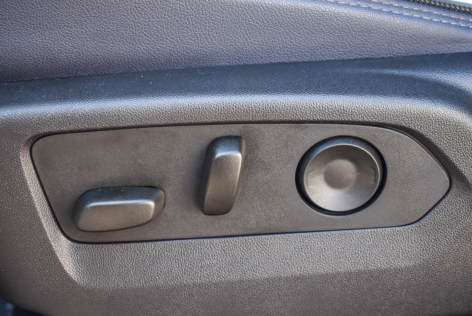 Used 2025 Chevrolet Silverado 2500 High Country w/ High Country Premium Package image 20