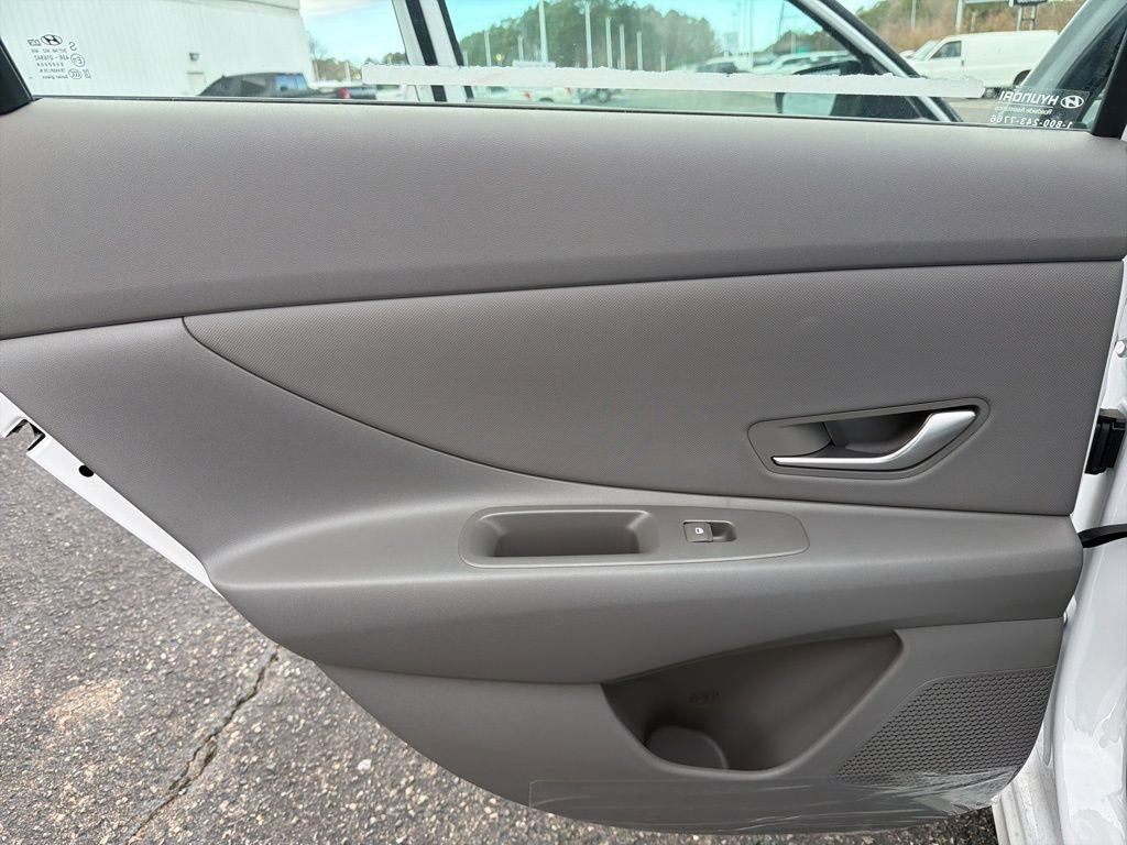 New 2025 Hyundai Elantra Sport image 20