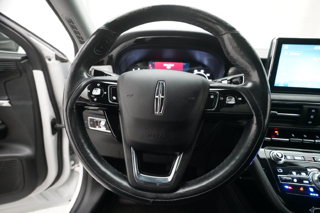 Used 2020 Lincoln Corsair AWD w/ Luxury Package image 4