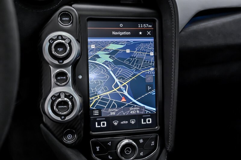 Used 2018 McLaren 720S Performance RWD image 34