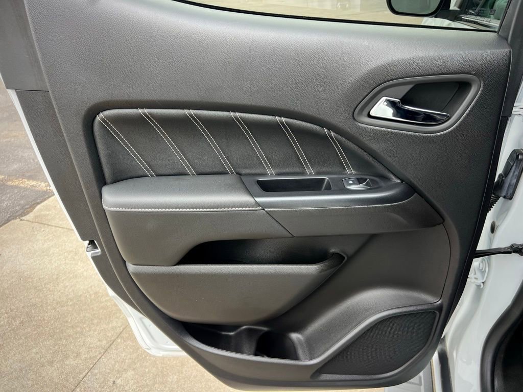 Used 2021 GMC Canyon Denali image 21