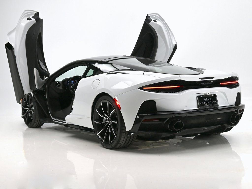 Used 2025 McLaren GTS RWD image 7