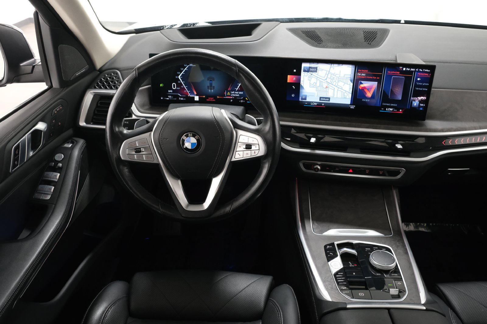 Used 2023 BMW X7 xDrive40i w/ Premium Package AWD/4WD image 11