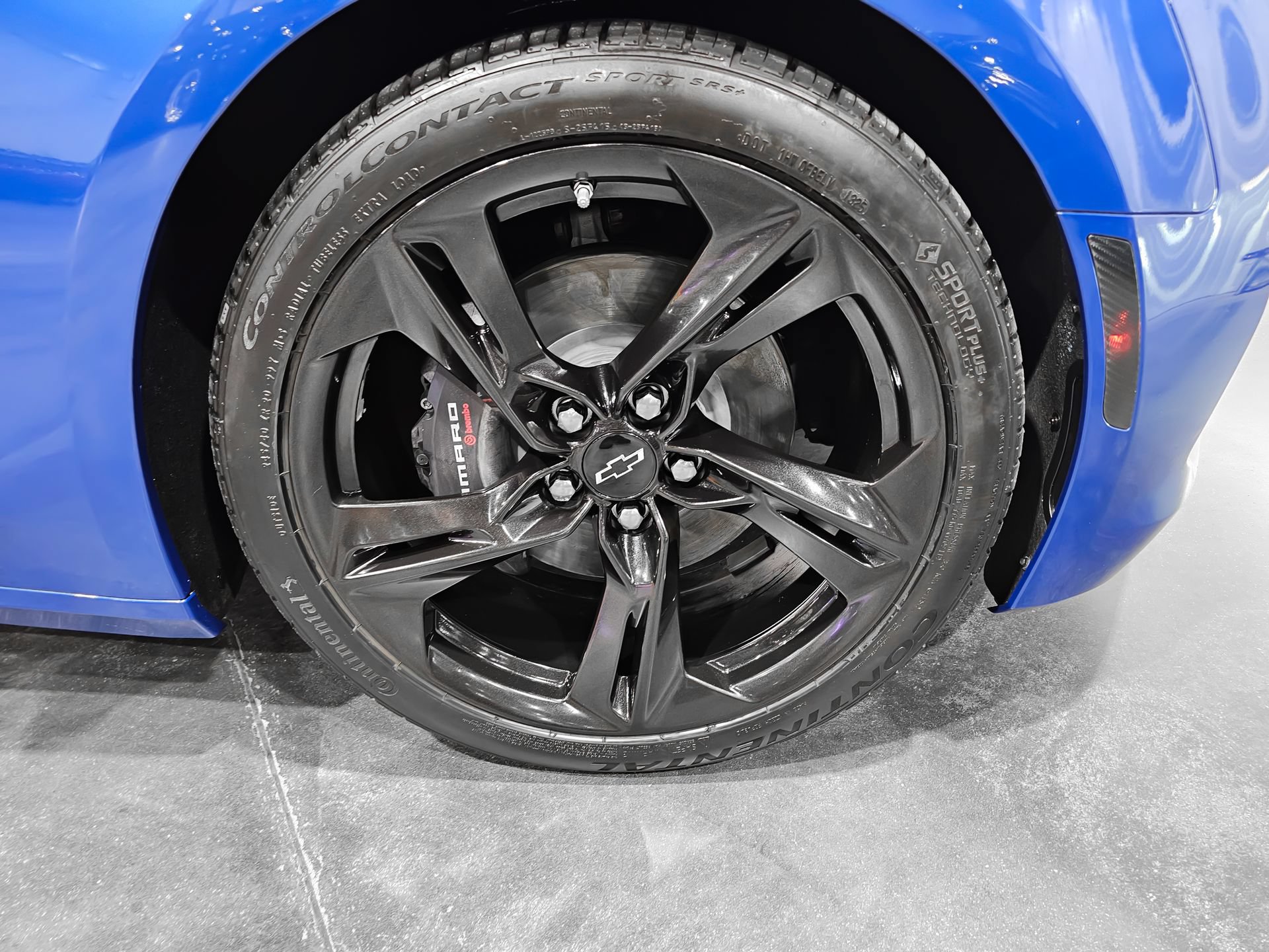 Used 2022 Chevrolet Camaro LT RWD image 38
