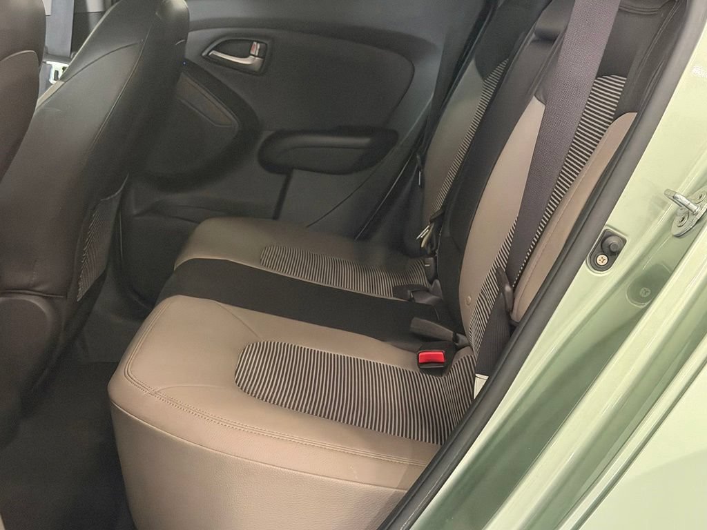 Used 2012 Hyundai Tucson GLS FWD image 20