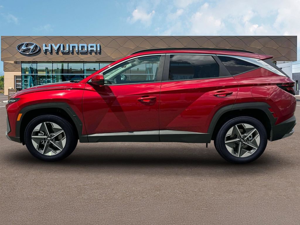 New 2025 Hyundai Tucson SEL image 3
