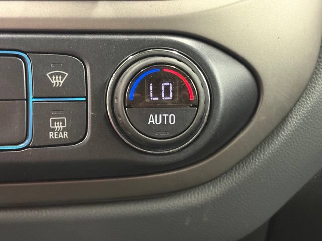 Used 2019 Chevrolet Colorado Z71 AWD/4WD image 32
