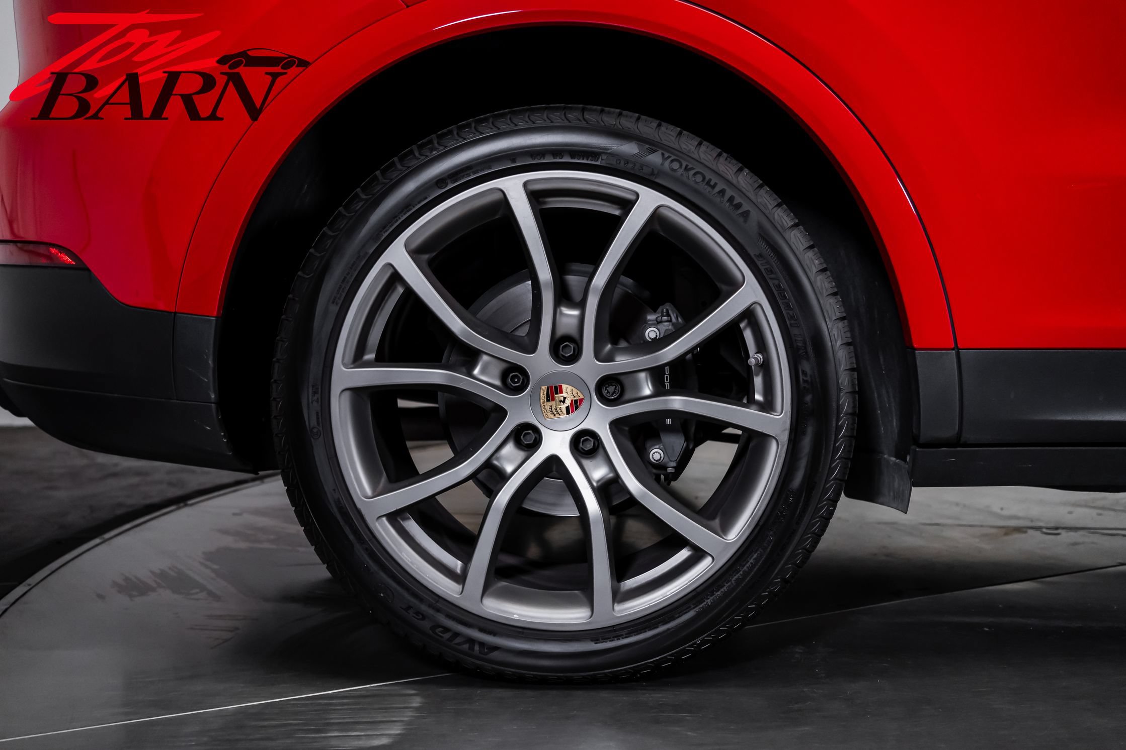 Used 2023 Porsche Cayenne AWD/4WD image 13