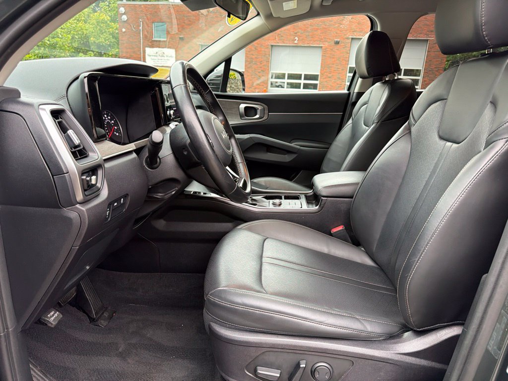 Certified 2022 Kia Sorento S AWD/4WD image 15