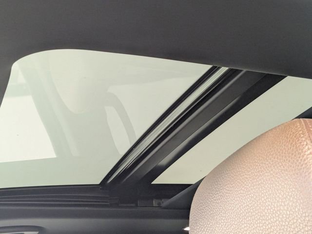 Used 2023 Nissan Titan Platinum Reserve w/ Moonroof Package image 13