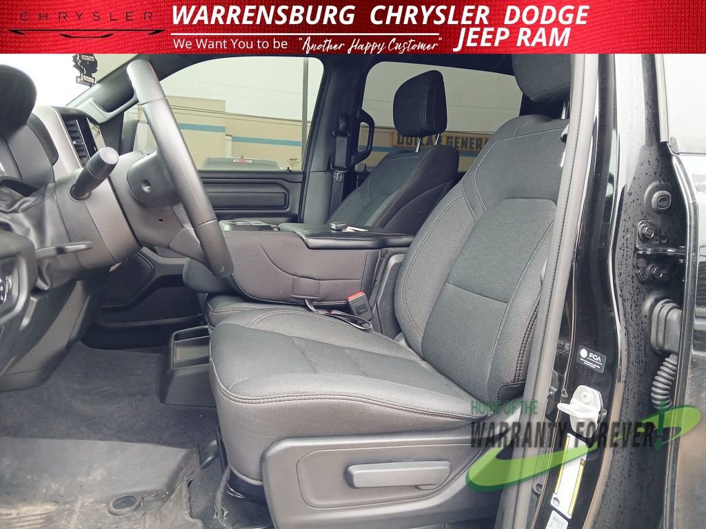 Used 2025 RAM 1500 Classic Warlock image 6