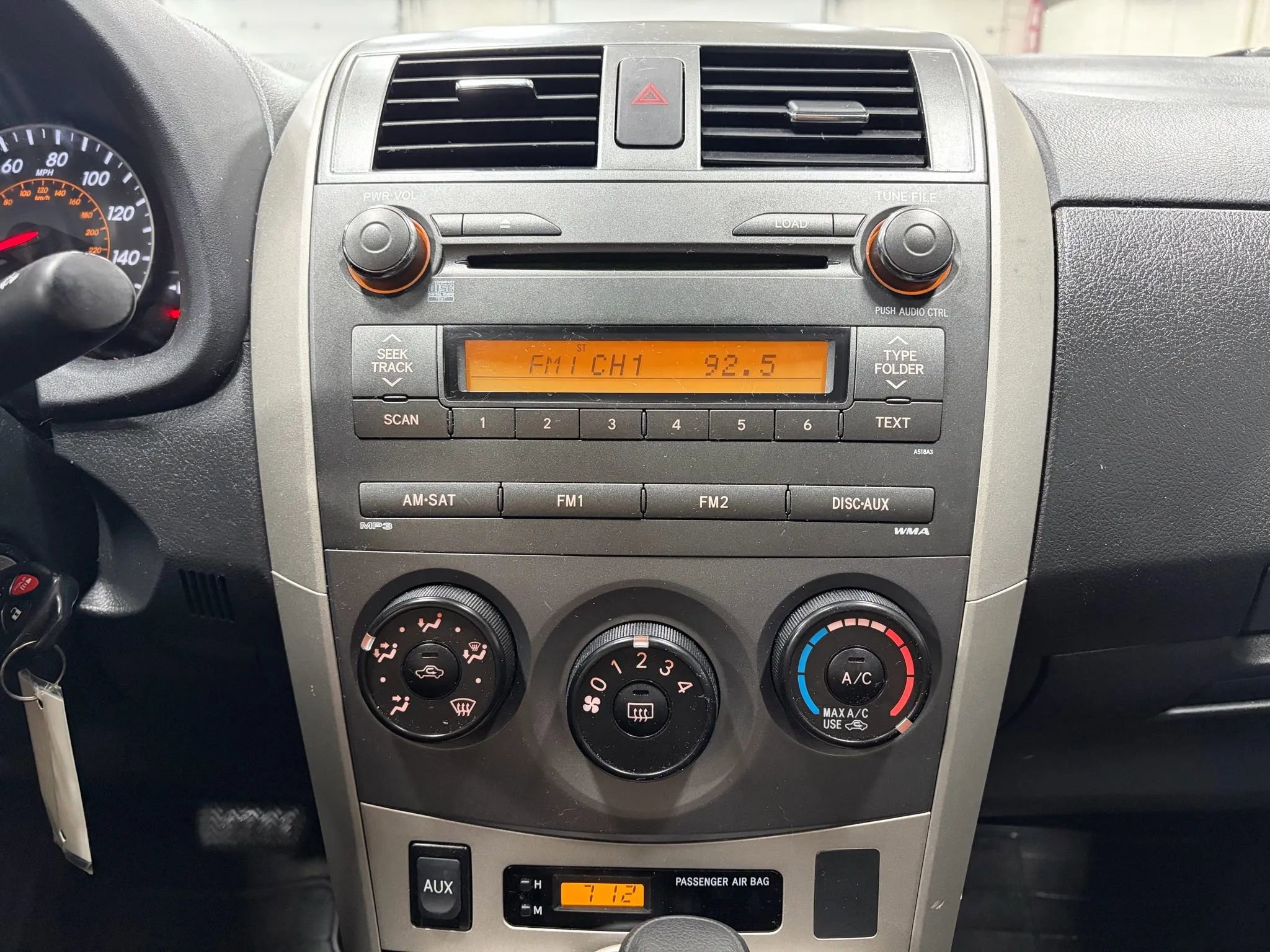 Used 2010 Toyota Corolla S FWD image 34