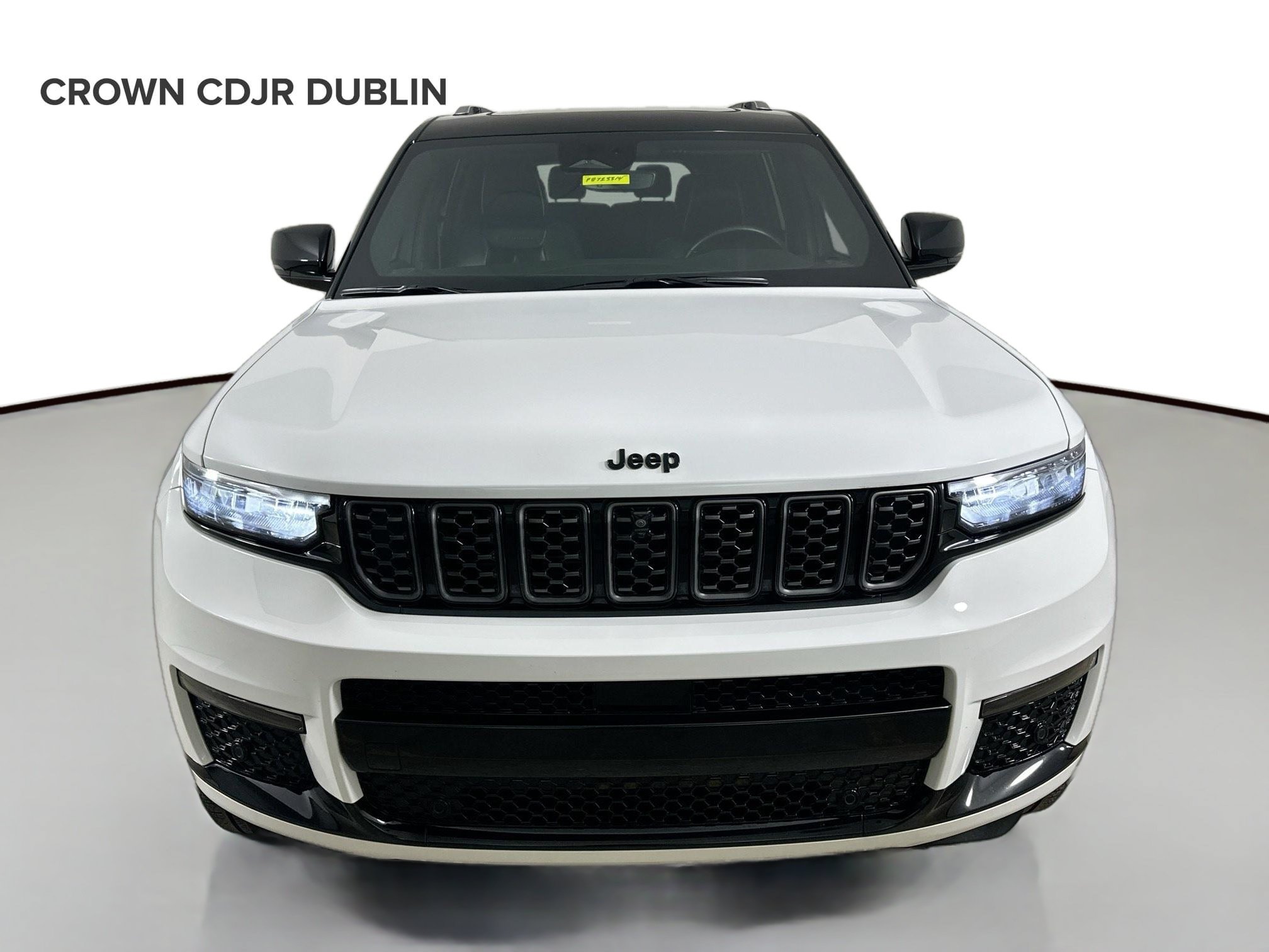 Used 2023 Jeep Grand Cherokee L Summit w/ High Altitude Package AWD/4WD image 2