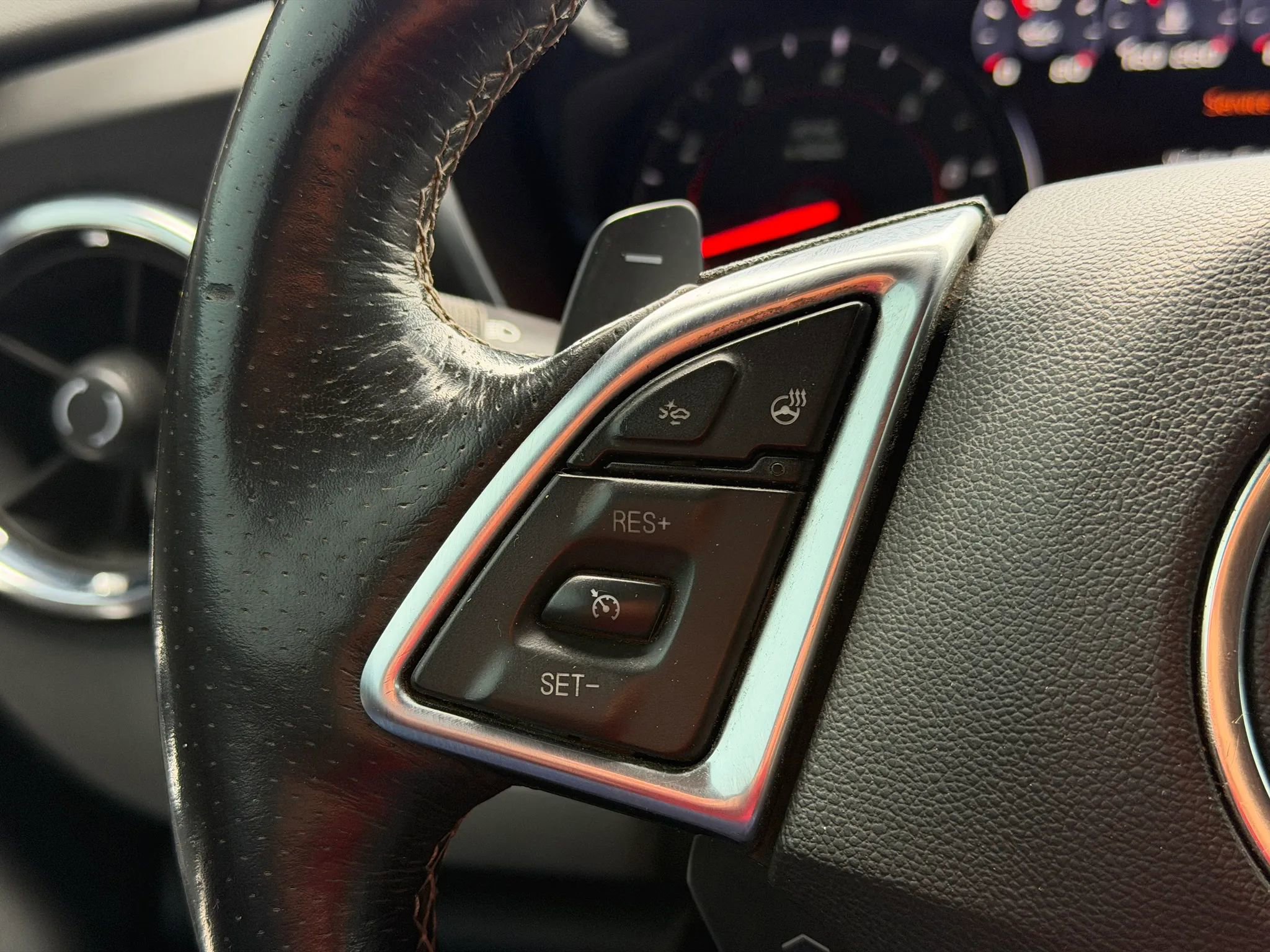 Used 2019 Chevrolet Camaro SS RWD image 15