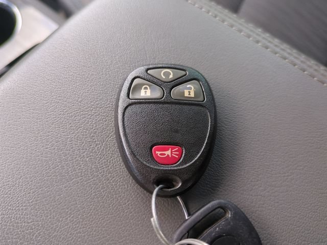 Used 2016 Chevrolet Traverse LT w/ Style and Technology Package FWD image 34