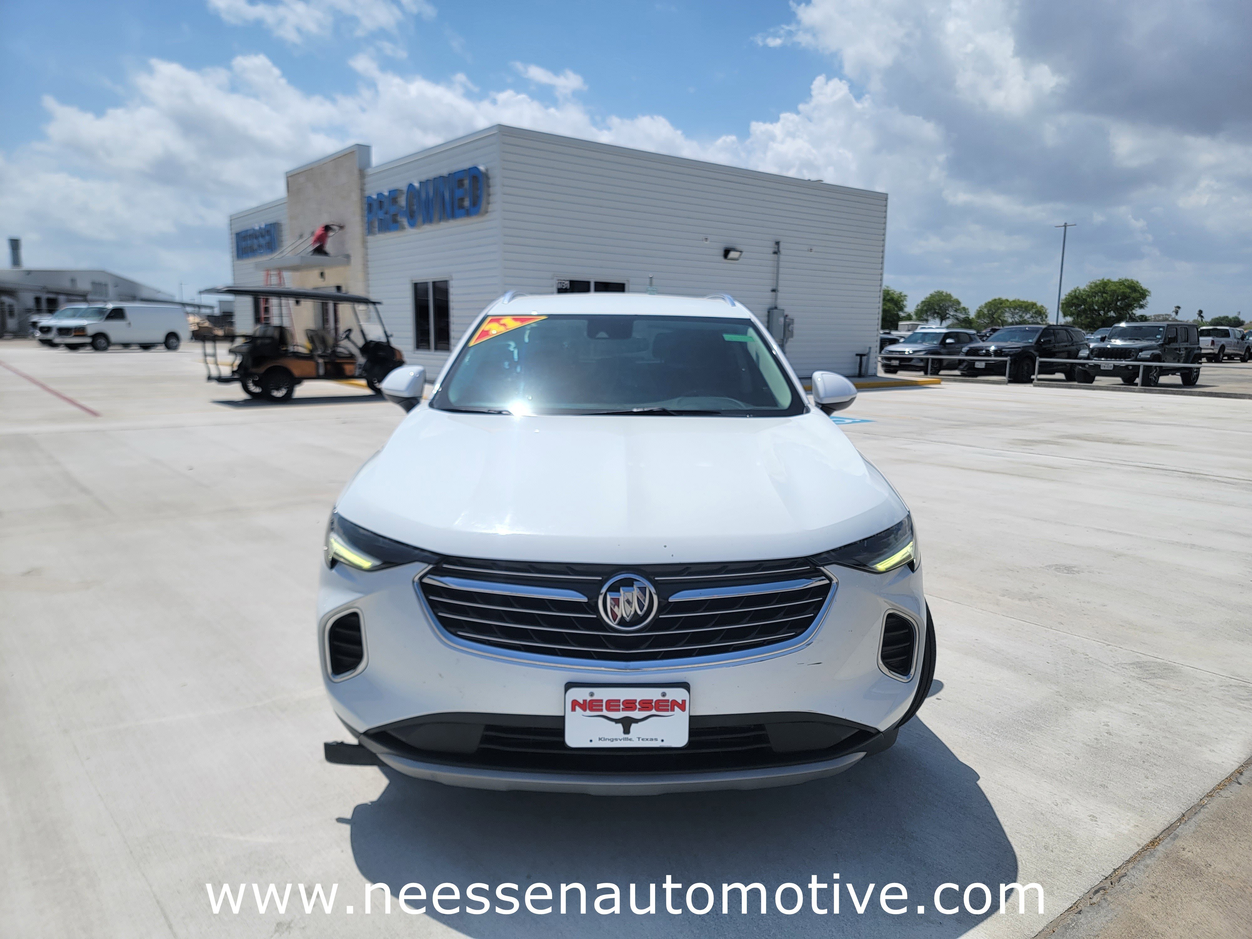 Used 2022 Buick Envision Preferred FWD image 2
