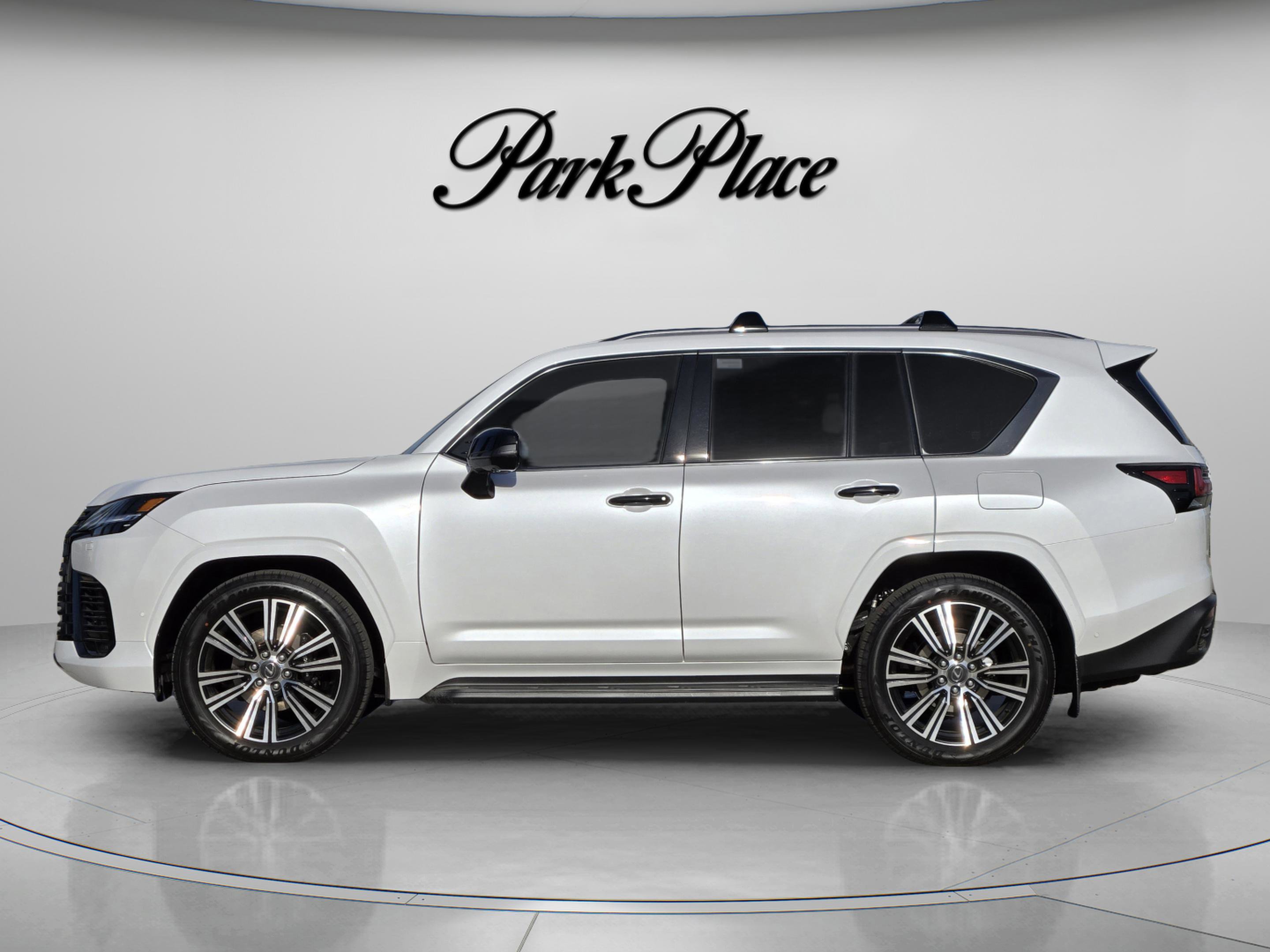 New 2026 Lexus LX 700h Luxury AWD/4WD image 2