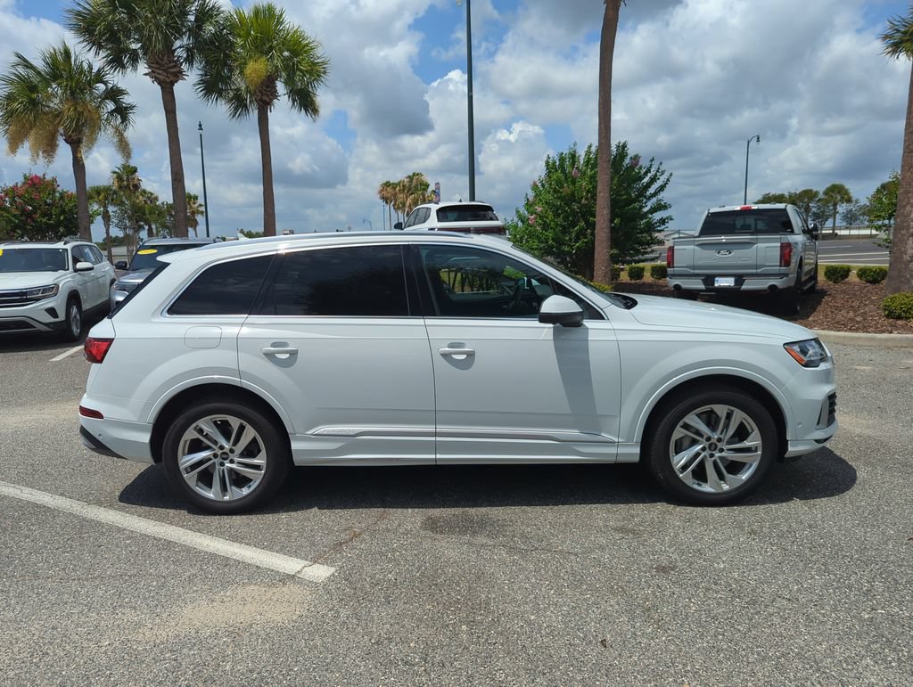 Used 2021 Audi Q7 2.0T Premium w/ Convenience Package AWD/4WD image 3