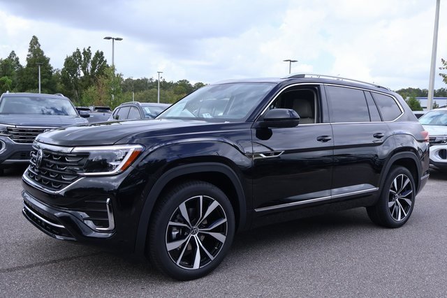 New 2026 Volkswagen Atlas SEL Premium R-Line image 3