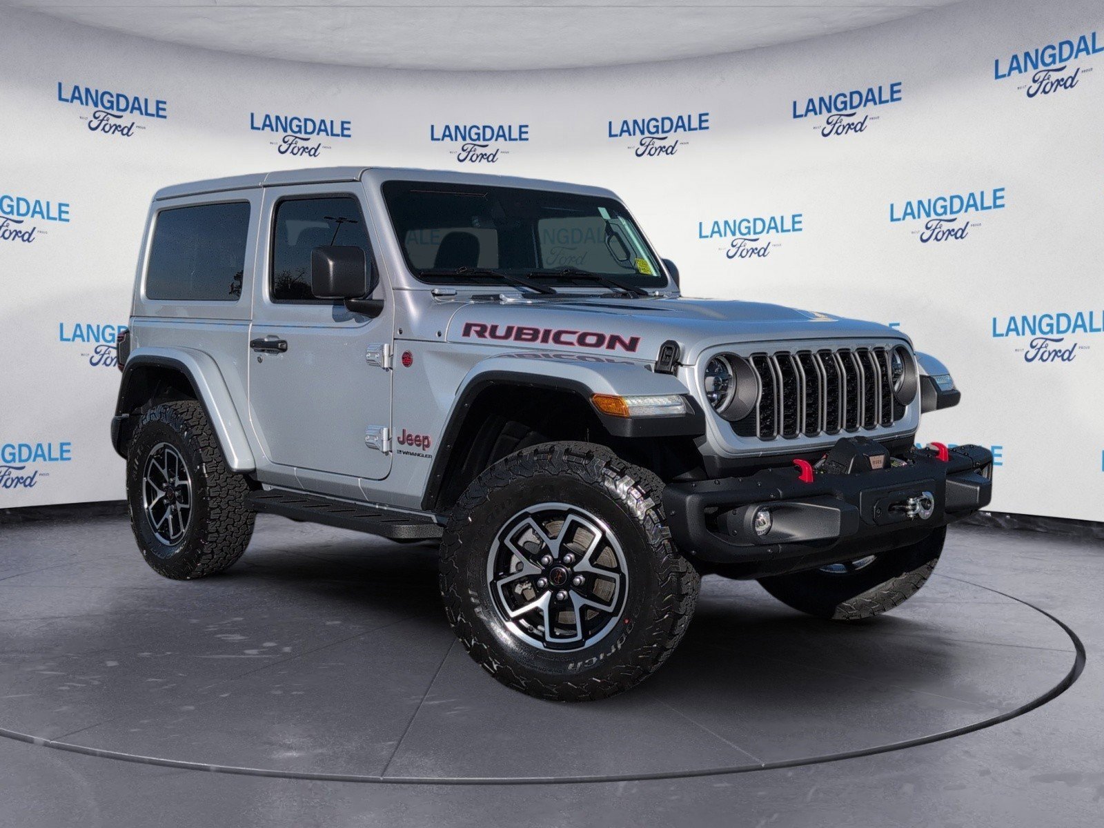 Used 2024 Jeep Wrangler Rubicon image 2