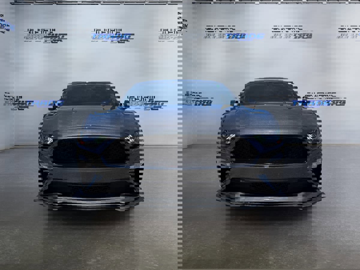 Used 2020 Ford Mustang GT image 2